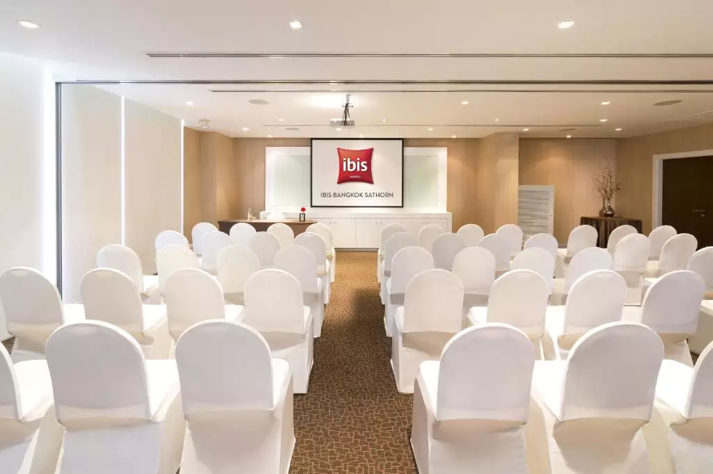 ibis Bangkok Sathorn